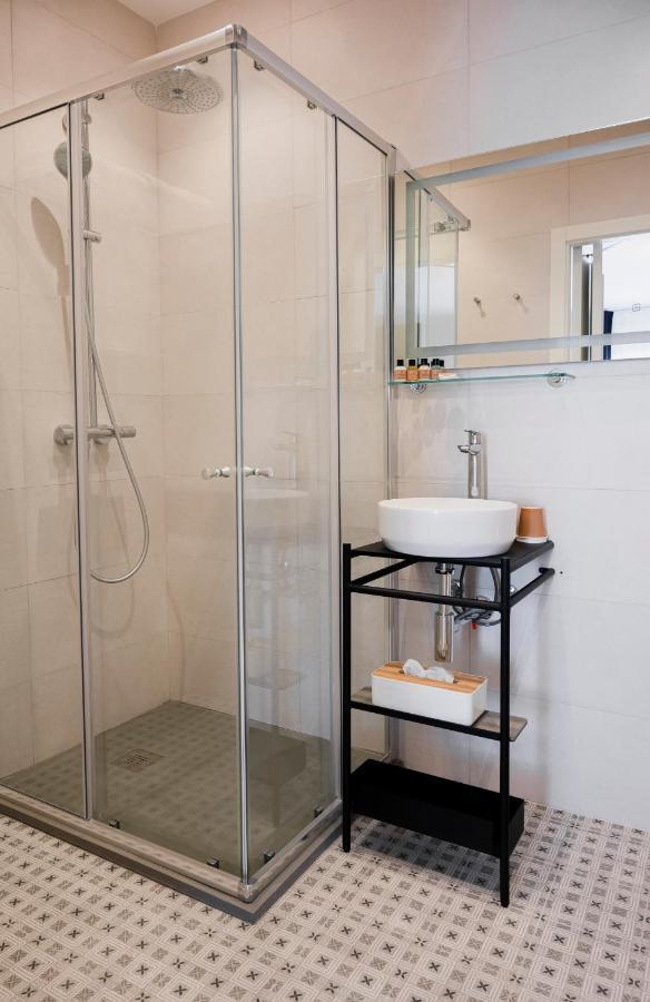 Townhouse17 Boutique Bed & Breakfast Victoria Dış mekan fotoğraf